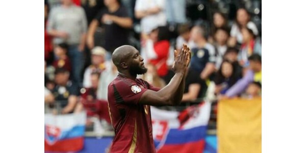 Romelu Lukaku chora pela primeira vez por uma partida fracassada